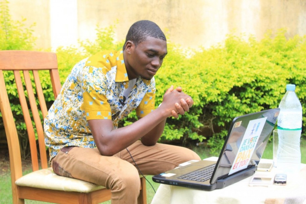 Article : De la plume à la plume parlante : shooting photo